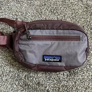 Patagonia Ultralight Black Hole® 1L Mini Hip Pack